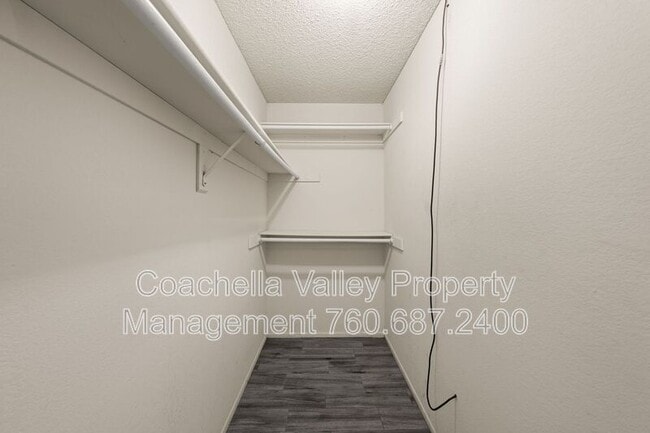 Building Photo - 43922 Warner Trail