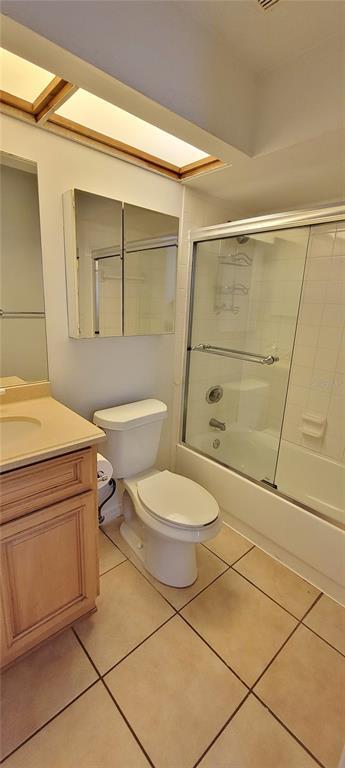 Building Photo - 3214 W Van Buren Dr