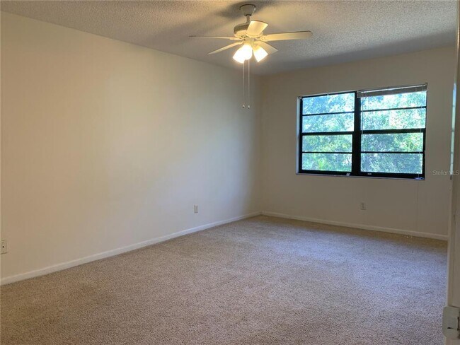 Building Photo - 3038 Eastland Blvd