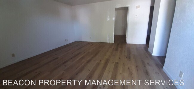 Building Photo - 2 br, 1 bath House - 918 LLOYD STREET