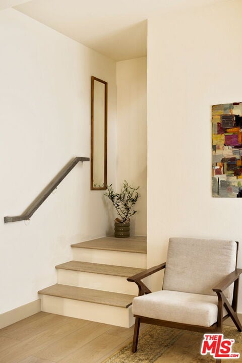 Building Photo - 1717 Malcolm Ave