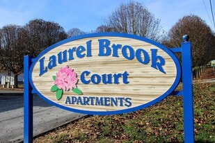 Building Photo - Laurel Brook Community