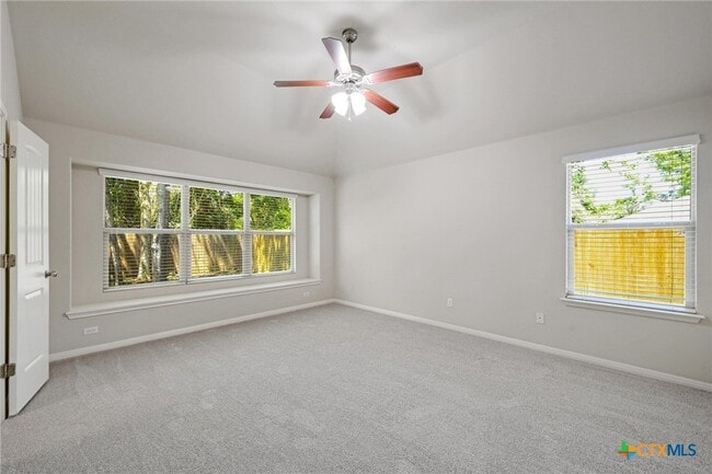 Building Photo - 2500 Highland Haven Dr