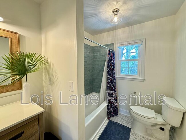 Building Photo - 978 Mooring Dr