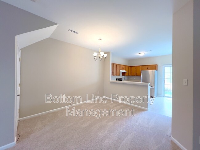 Building Photo - 8841 Gerren Ct