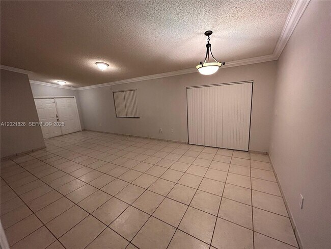 Building Photo - 14956 SW 39th St
