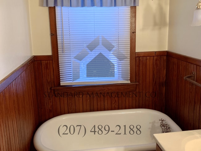 Building Photo - Charming Waterville Home with 3 Bedrooms and 2 Baths