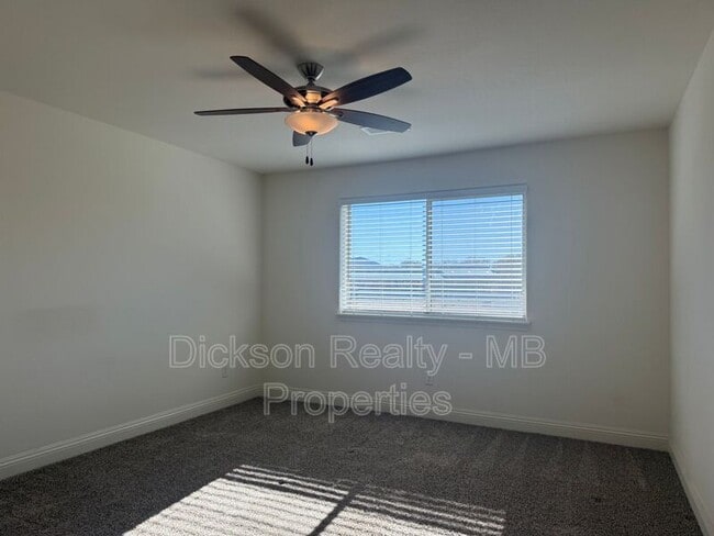 Building Photo - 1265 Handelin Rd
