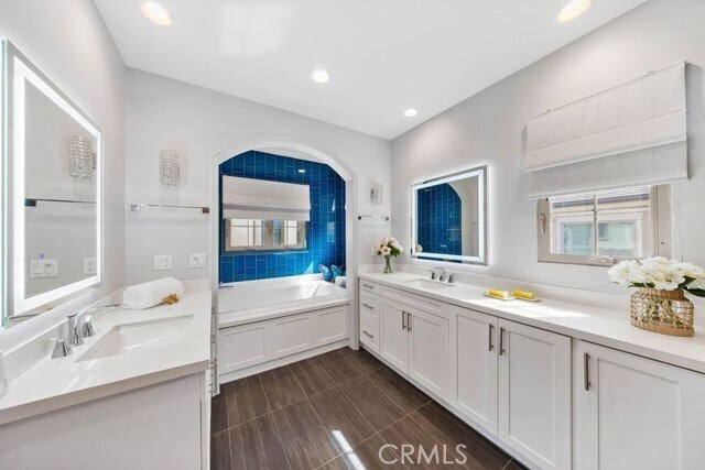 Building Photo - 66 Furlong