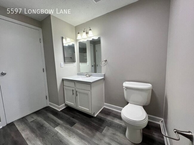 Building Photo - 5597 Longbow Ln