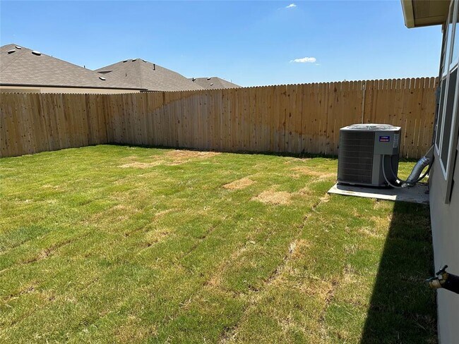 Building Photo - 13713 Howser Trce