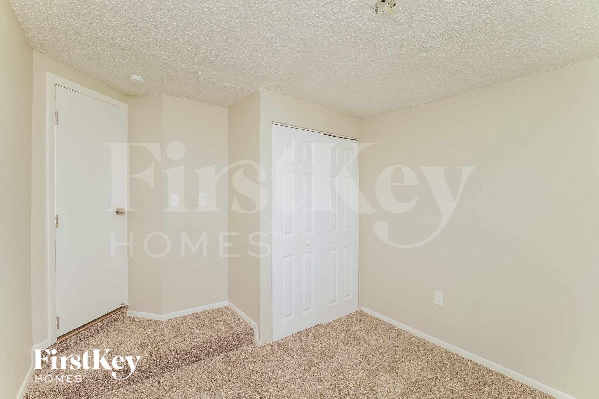 Building Photo - 3753 Willow Wisp Dr N