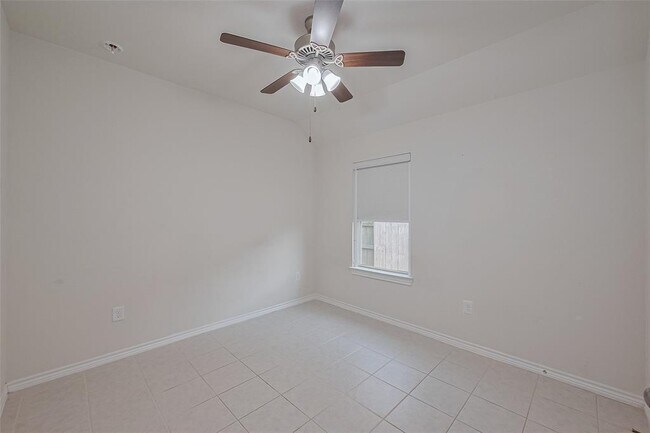 Building Photo - 6723 Widdenbrook Trace