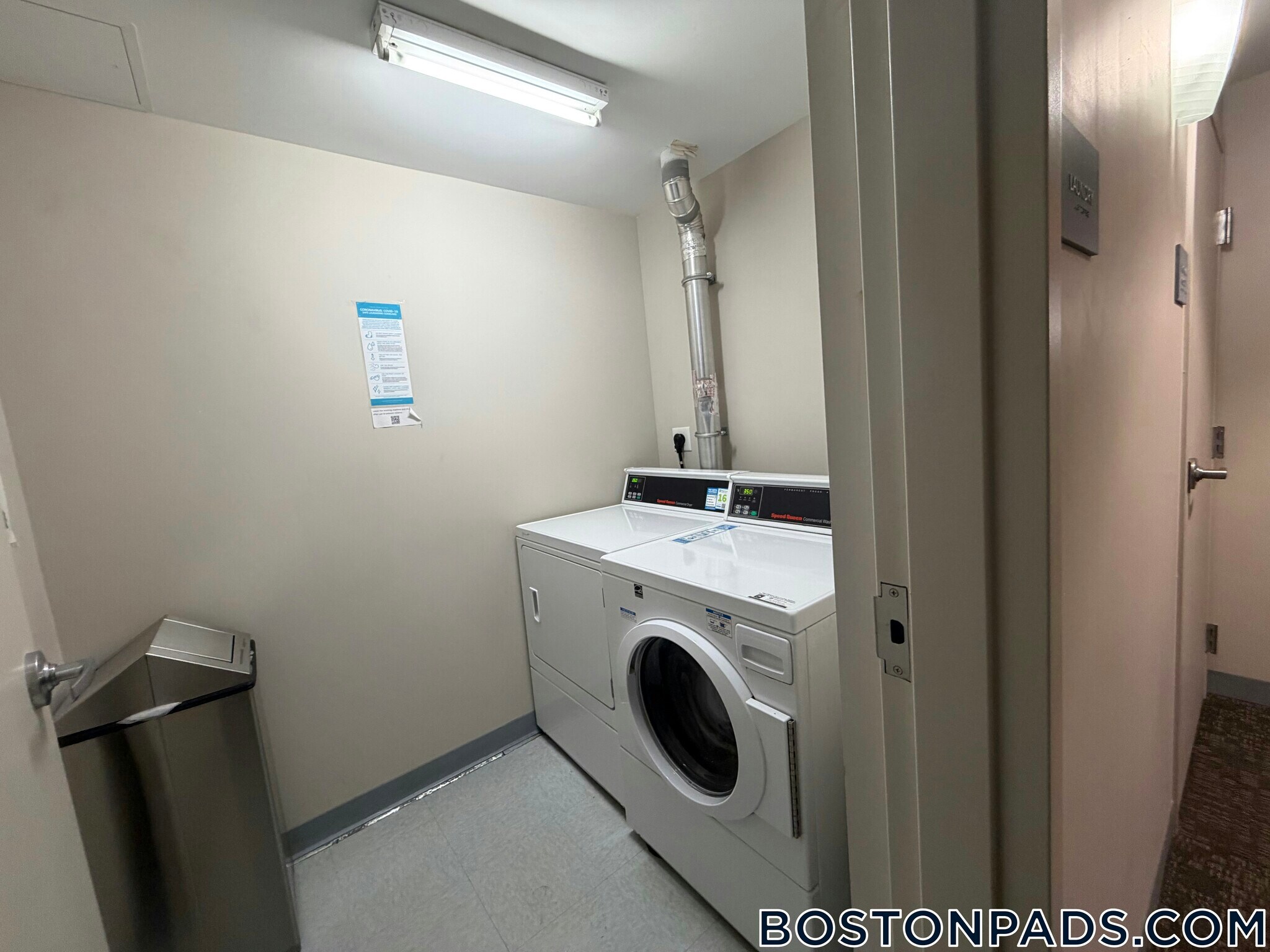 Building Photo - 8 Winter Pl