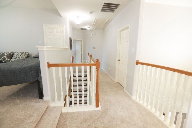 Building Photo - 7822 Ravens Point Dr