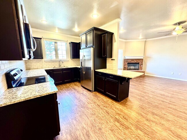 Building Photo - 3 bed 2.5 bath - Cooper ISD