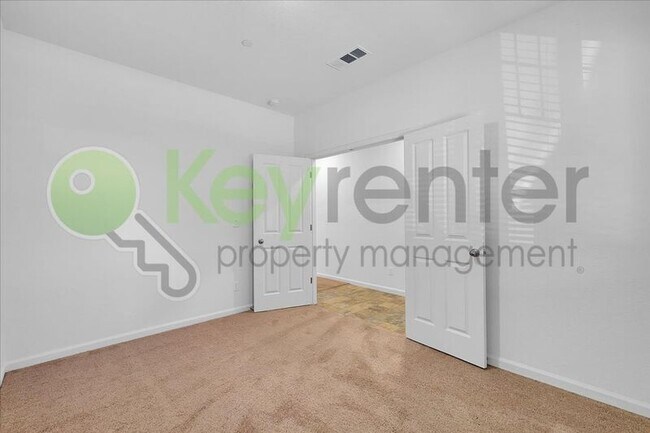 Building Photo - 7209 Corvus Cir