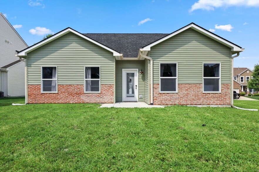 Building Photo - 8355 Fieldfare Way