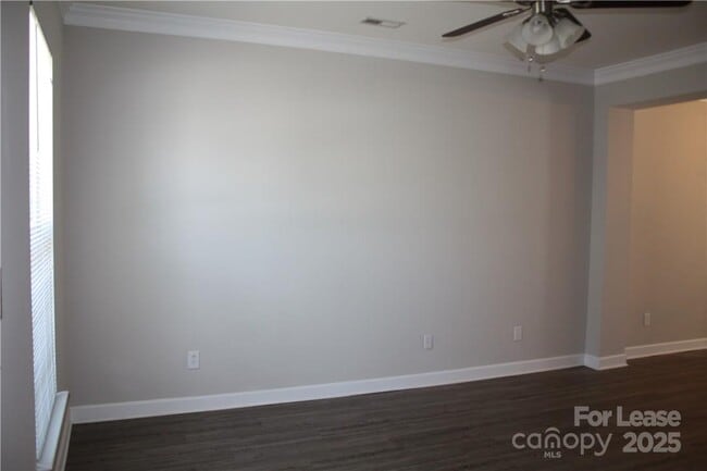 Building Photo - 13316 Calloway Glen Dr