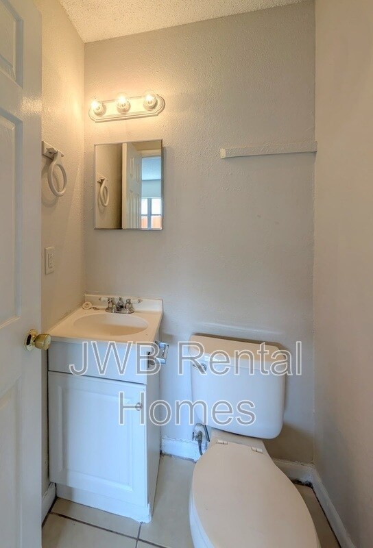 Building Photo - 6829 Van Gundy Rd