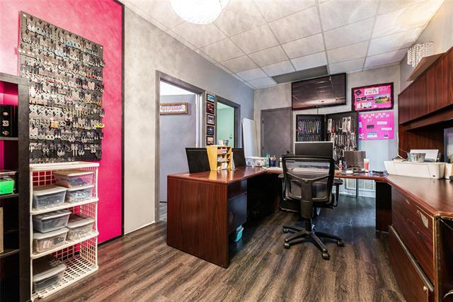 Building Photo - 3674 TX-243