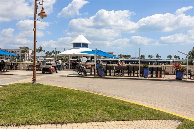 Building Photo - 401 Bayfront Pl