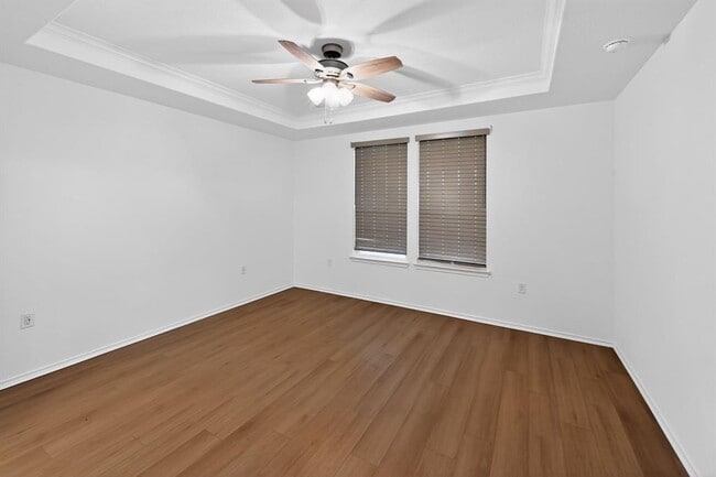 Building Photo - 304 Livewater Ln