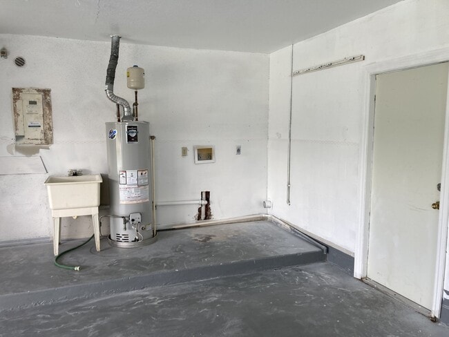 Building Photo - 2 Bed 2 Bath in Melbourne!