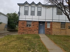 Building Photo - 4364 S Austin St