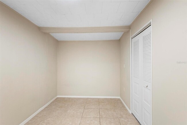 Building Photo - 823 N Arlington Ave