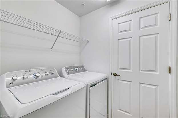 Building Photo - 15927 Grassland Ln