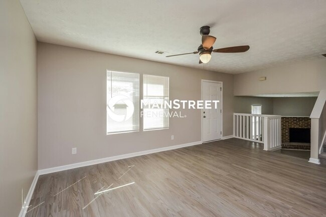 Building Photo - 3 Bedroom Pet-Friendly Home in Ellenwood, GA with Main Street Renewal