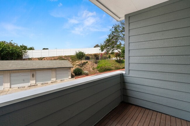 Building Photo - MOVE IN SPECIAL- $500 off First Months Ren...