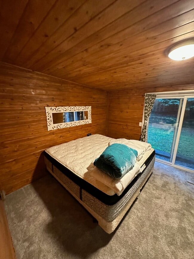 Building Photo - 2 Bedroom House Available in Sunset Beach!