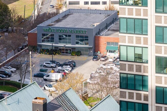 Building Photo - 3040 Peachtree Rd