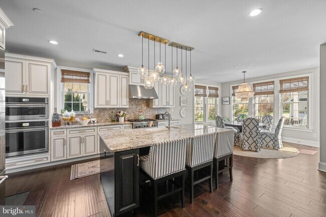 Building Photo - 407 Berlo Ln