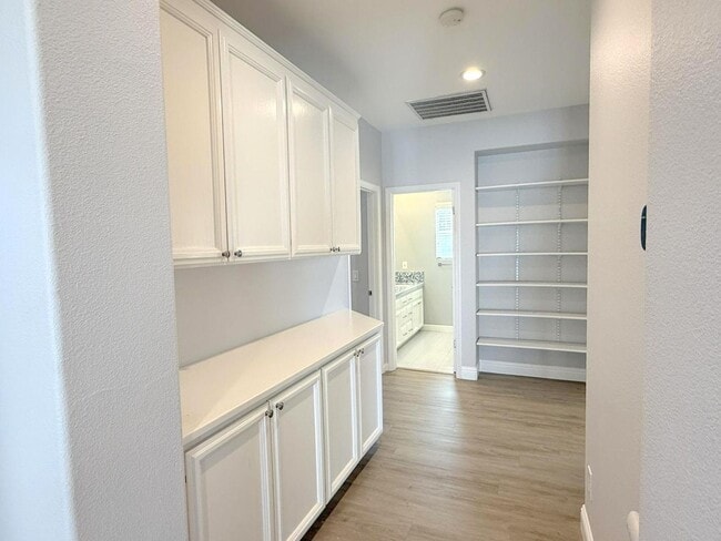 Building Photo - Beautifully Remodeled Modern Home In Wests...
