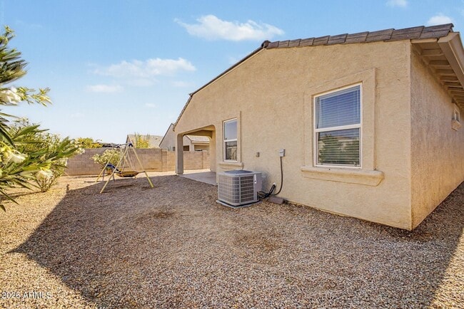 Building Photo - 3983 S 243rd Dr