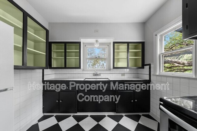Building Photo - 109 E Norwood Ct