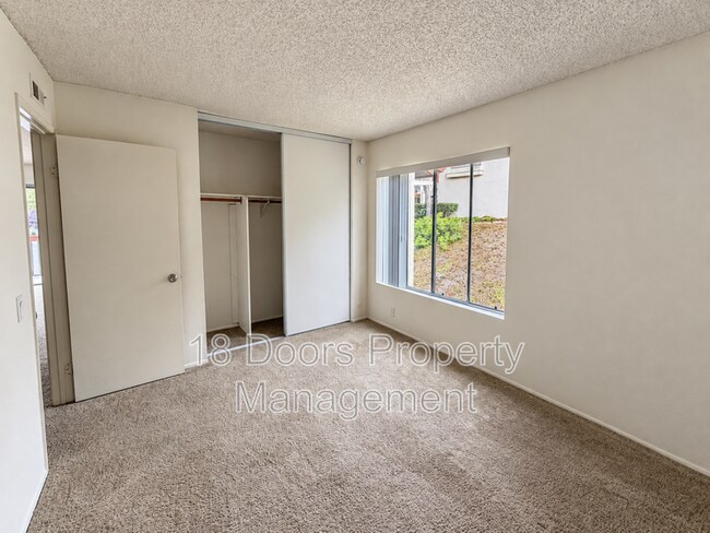 Building Photo - 4090 Rosenda Ct