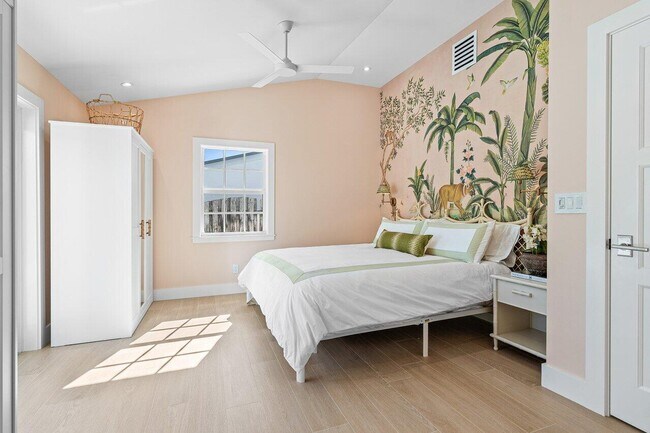 Building Photo - 11 Hersey Dr