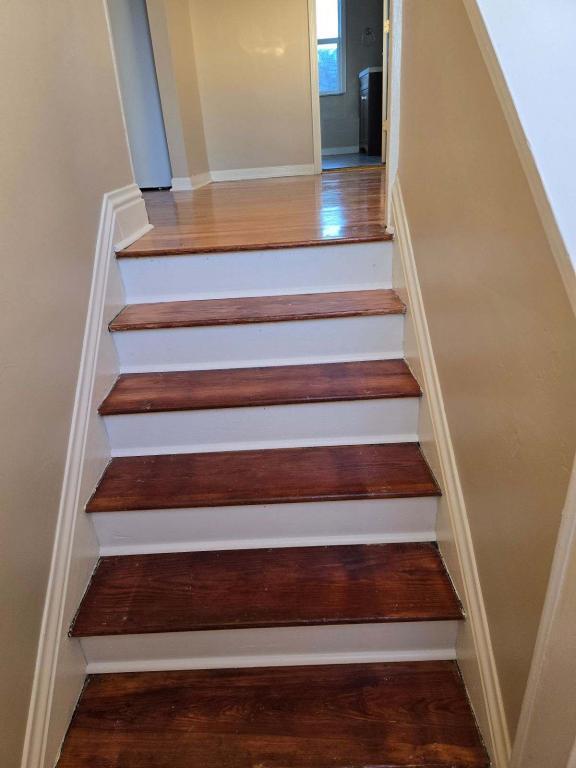 Building Photo - 2470 Collis Ave