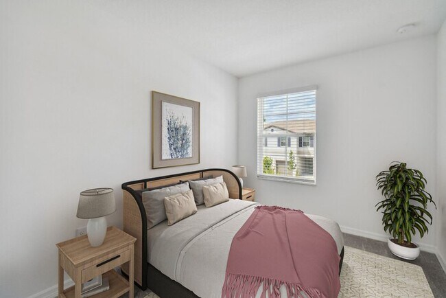 Building Photo - 38123 Fallstone Wy