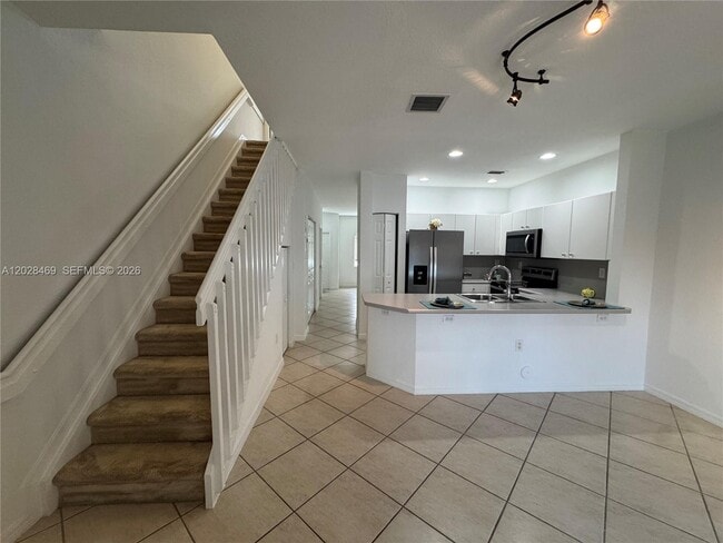Building Photo - 5743 NW 114th Path
