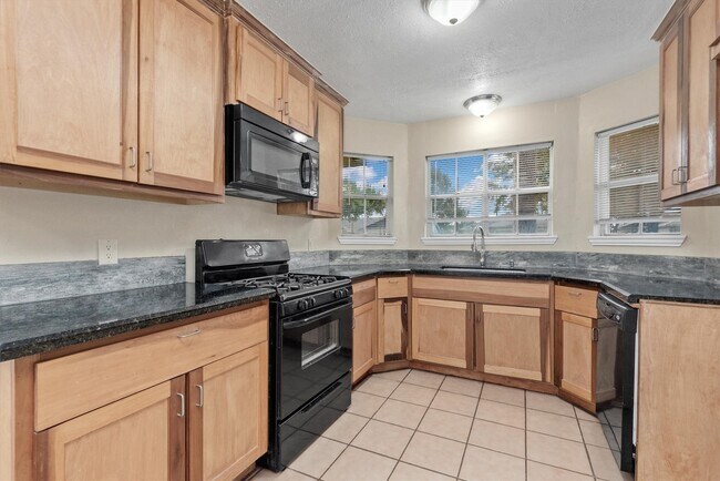 Building Photo - 11818 Westwold Dr