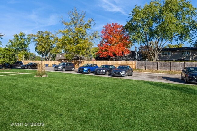 Building Photo - 1163 Waukegan Rd