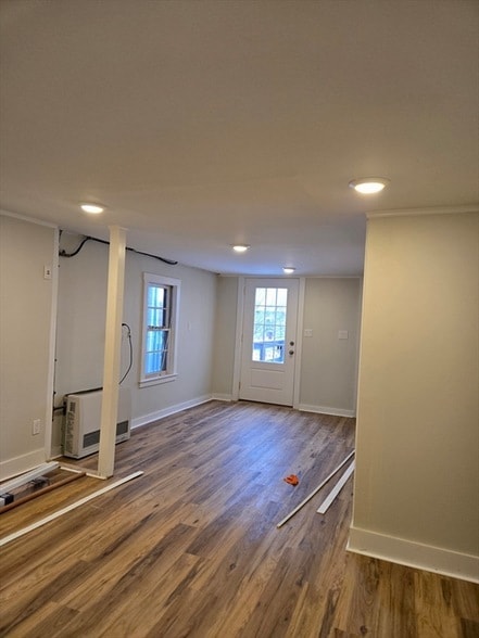 Building Photo - 82 Centennial Ave