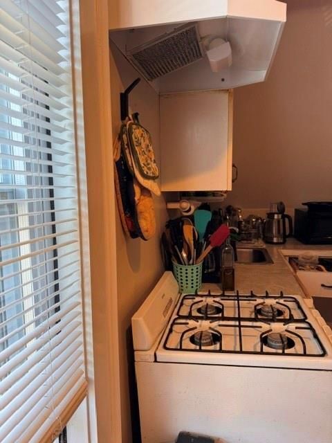 Building Photo - 193 Power St