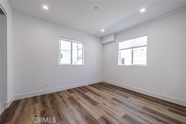 Building Photo - 4445 Auckland Ave