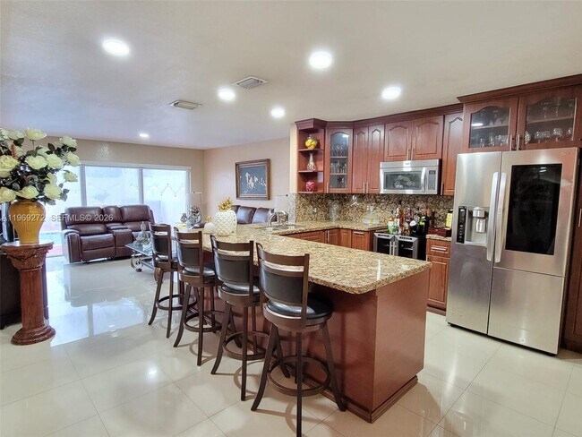 Building Photo - 12989 SW 251st Terrace